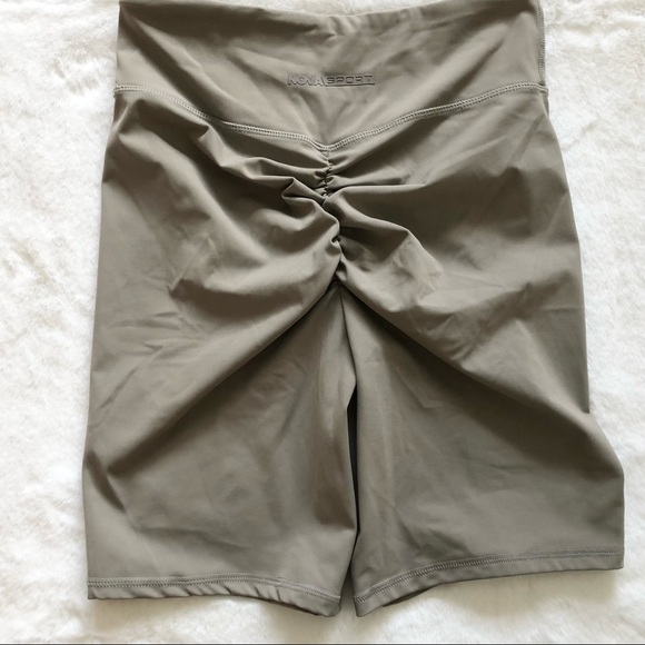 NOVA SPORT Crunch Time Active Scrunch Butt Biker Short In Sculpt Tech Size Small - Picture 4 of 8